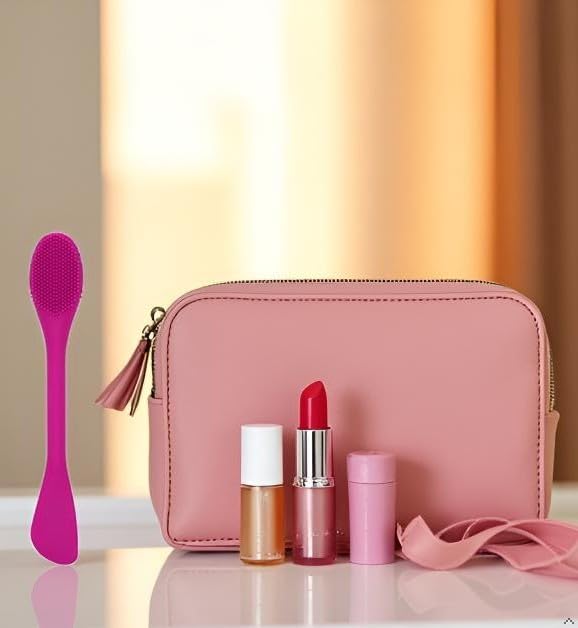 Medivita Silikon-Gesichtsreinigungsbürste neben Kosmetikprodukten in einer rosa Tasche.
